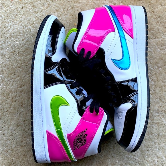 Jordan Other - Retro 1 mid “Cybers”